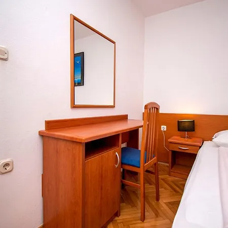 Apartman 50m From The *