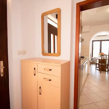 50m From The Apartman