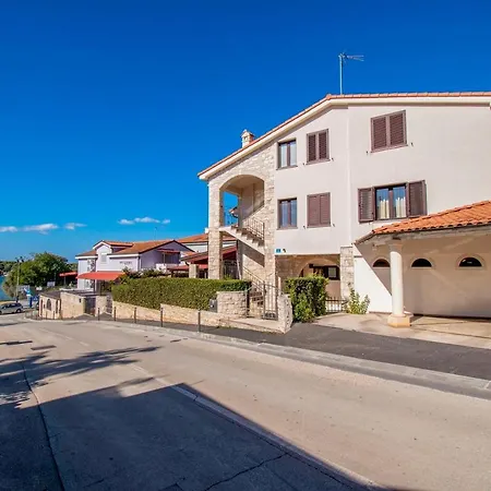 50m From The Apartman